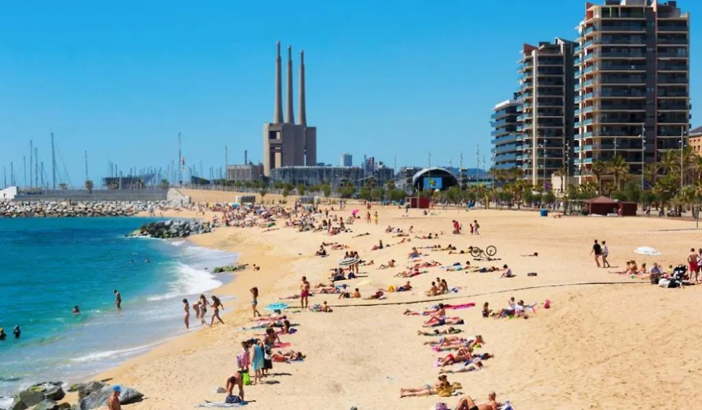 Primera Linea De Mar Badalona