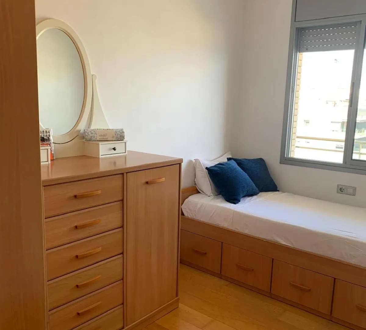 Primera Linea De Mar Badalona 0*,  Spain
