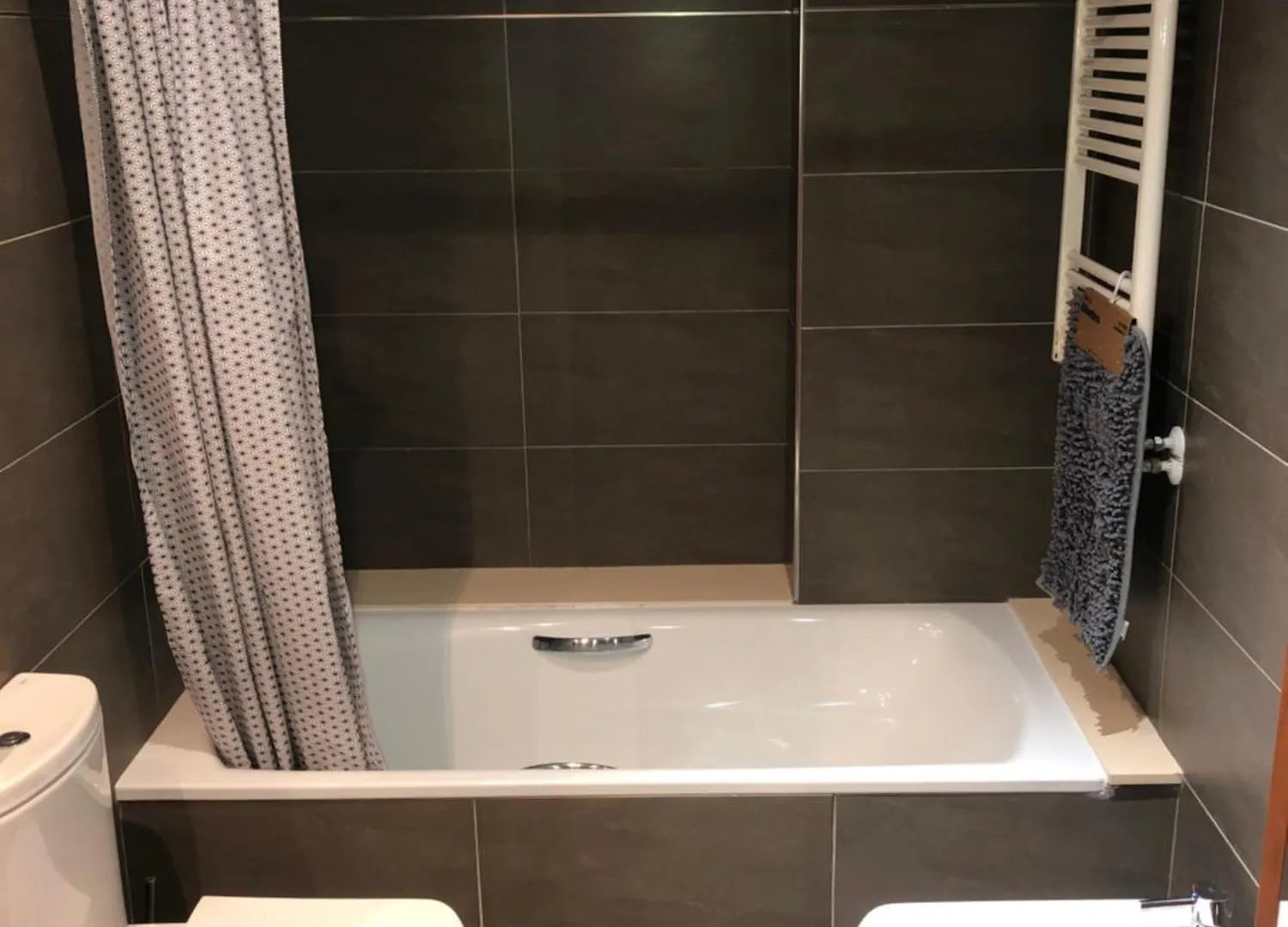 Homestay Primera Linea De Mar Badalona Spain